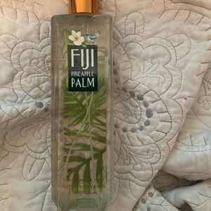 Bath & Body Works Fiji Pineapple Palm
